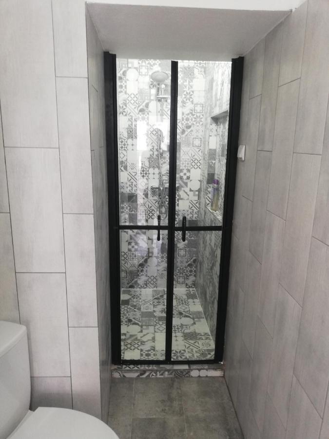 Appartement Apartament Brezoi Extérieur photo